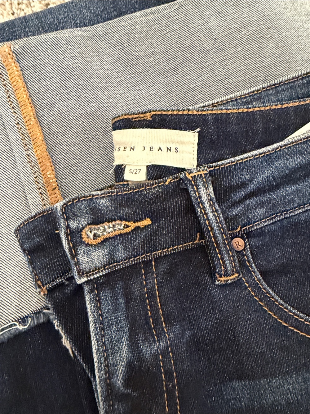 Risen wide cuff jeans size 5/27 - Picture 3 of 5